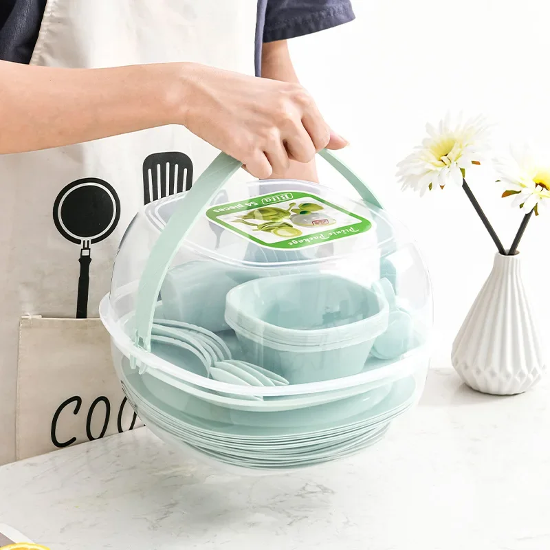 Camping Cooking Dining Set - 屋外用携帯式プラスチック製食器セット 54点セット。キャンプやピクニックに最適な携帯用食器セット。キャンプ料理や食事に必要な備品が揃ったキット。